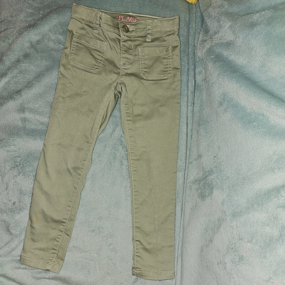 Place Women's Green Jeggings